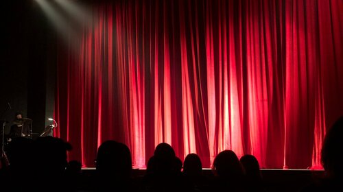 Après-midi théâtre du club amitiés et loisirs